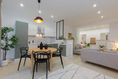 Appartement - 79 m² - 4 pièces