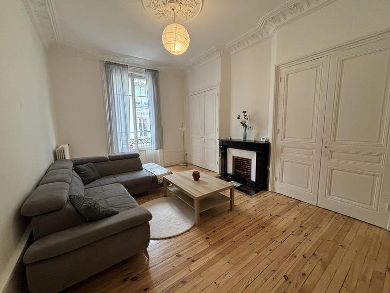 Appartement - 104 m² - 3 pièces