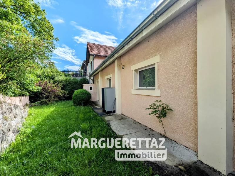 Maison - 422 m² - 7 pièces