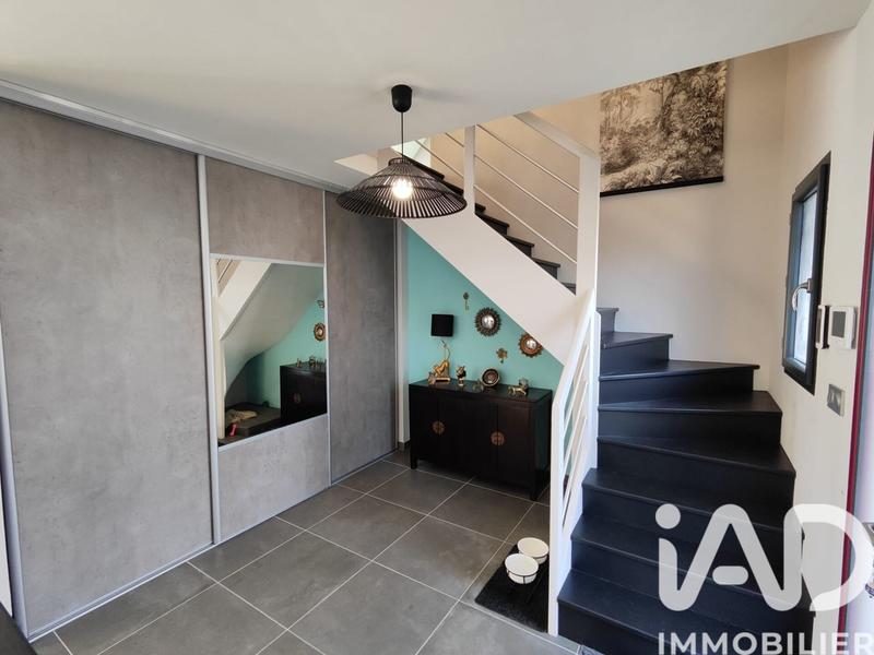 Maison - 142 m² - 5 pièces