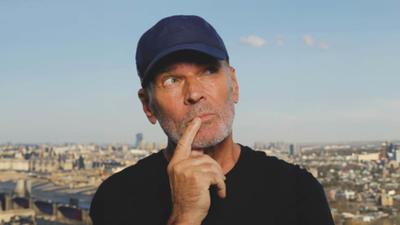 One Man Show : Laurent Baffie se pose des questions