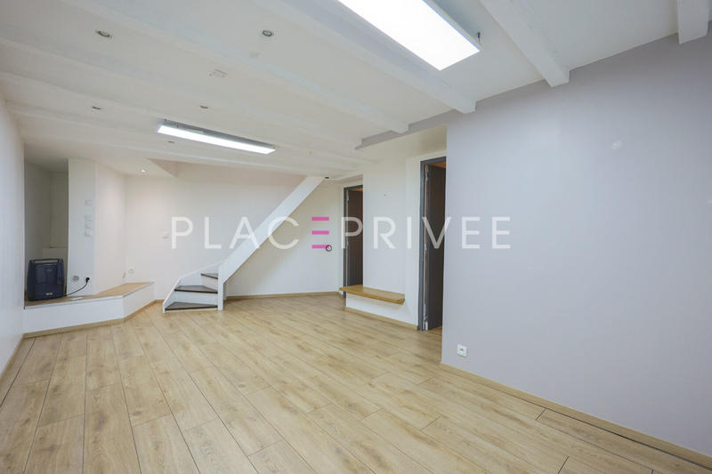 Appartement - 106 m² - 5 pièces