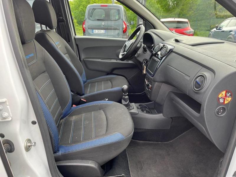 Dacia Lodgy Blue dCi 115 7 places 15 ans