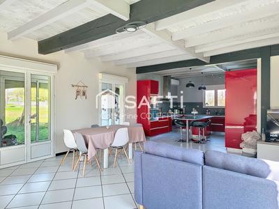 Maison - 140 m² - 5 pièces