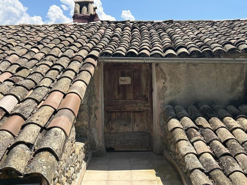 Maison - 335 m² - 13 pièces