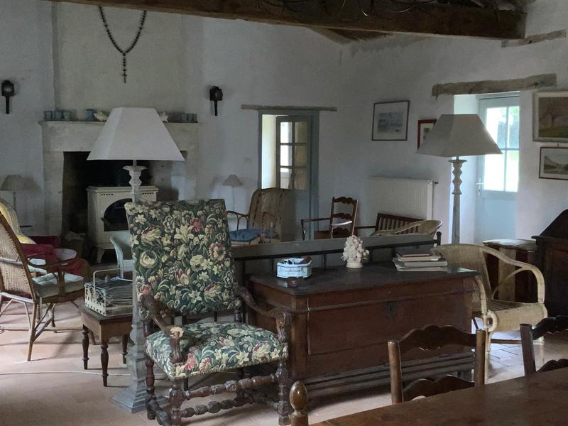 Maison - 220 m² - 9 pièces