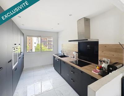 Appartement - 90 m² - 3 pièces