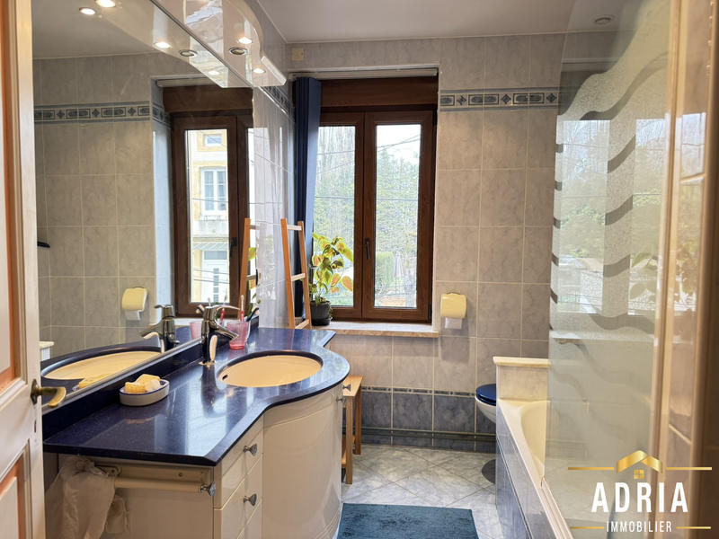 Maison - 118 m² - 5 pièces