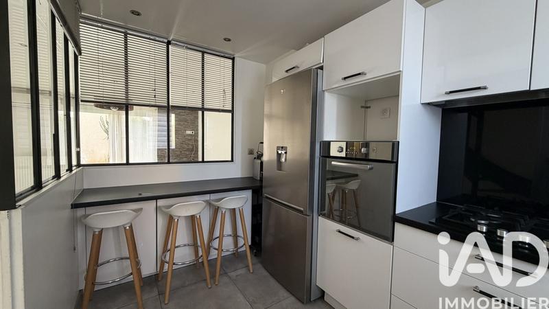 Maison - 96 m² - 5 pièces