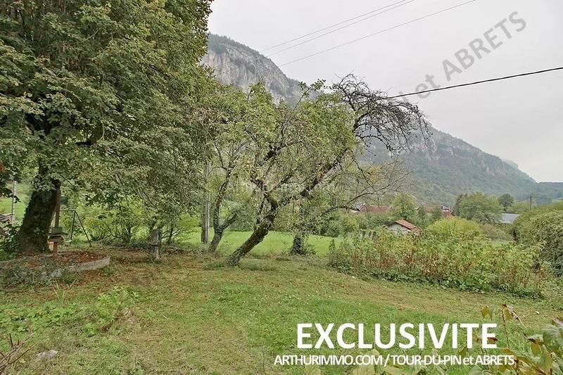 Maison - 225 m² - 9 pièces