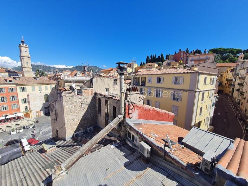 Duplex - 93 m² - 4 pièces