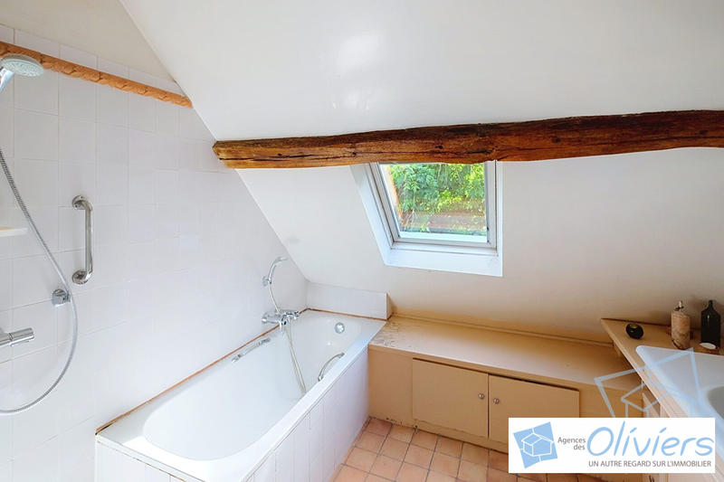 Maison - 190 m² - 10 pièces