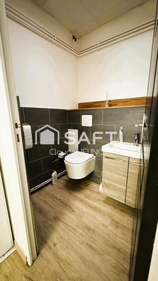 Local commercial - 54 m² - 1 pièce