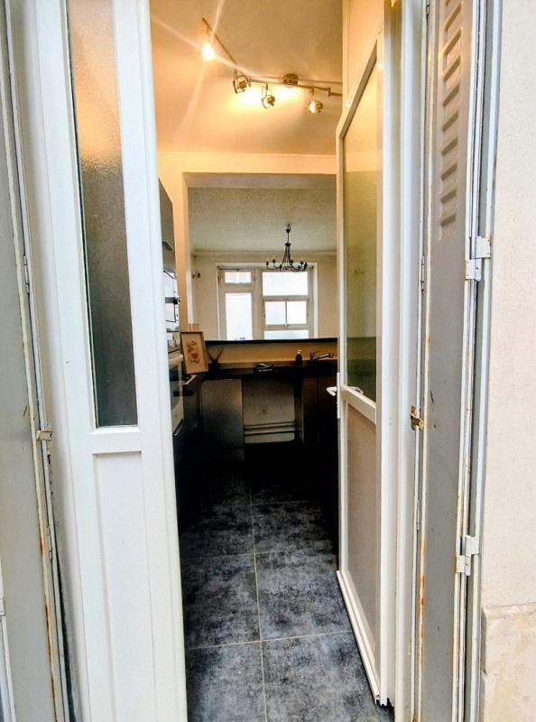 Local commercial - 64 m² - 3 pièces