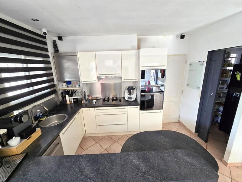 Villa - 136 m² - 6 pièces