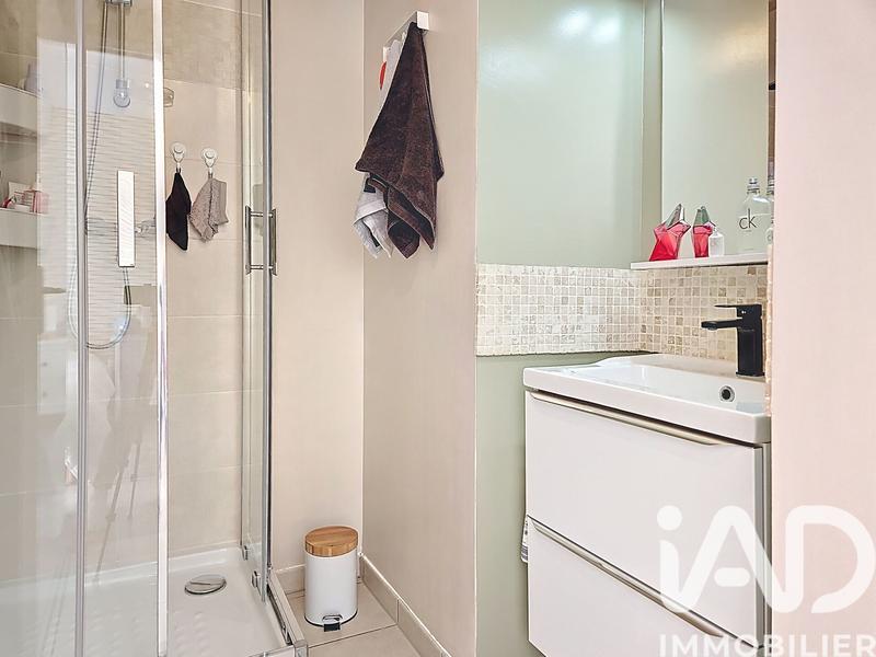 Appartement - 82 m² - 4 pièces