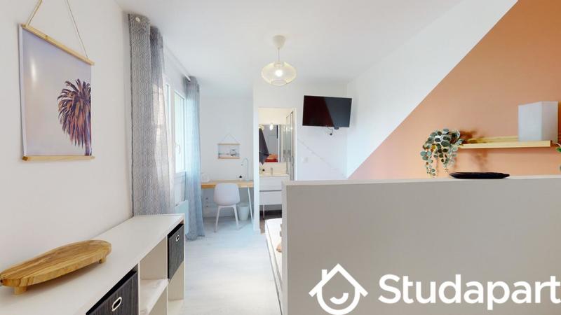 Chambre - 12 m² - 1 pièce