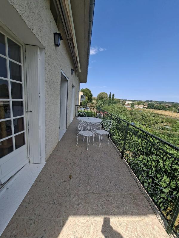 Maison - 93 m² - 4 pièces