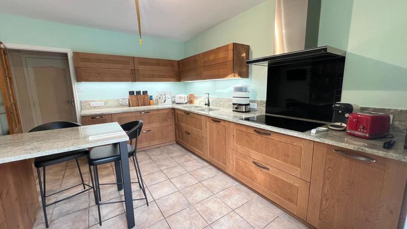 Maison - 193 m² - 6 pièces