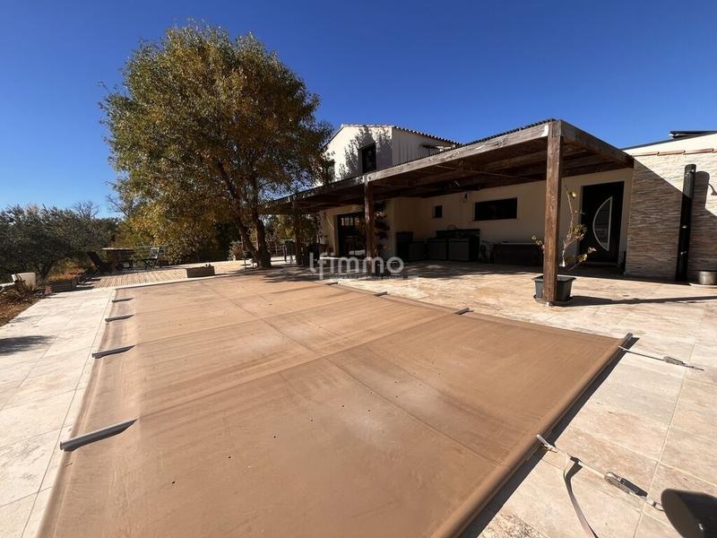 Mas - 160 m² - 5 pièces