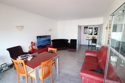 Appartement - 99 m² - 4 pièces