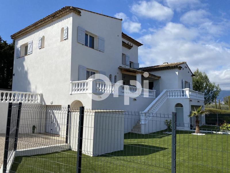 Duplex - 94 m² - 3 pièces