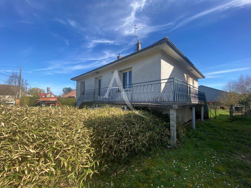 Maison - 95 m² - 5 pièces