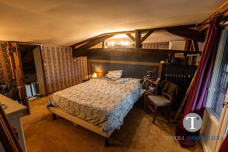 Maison ancienne - 190 m² - 6 pièces