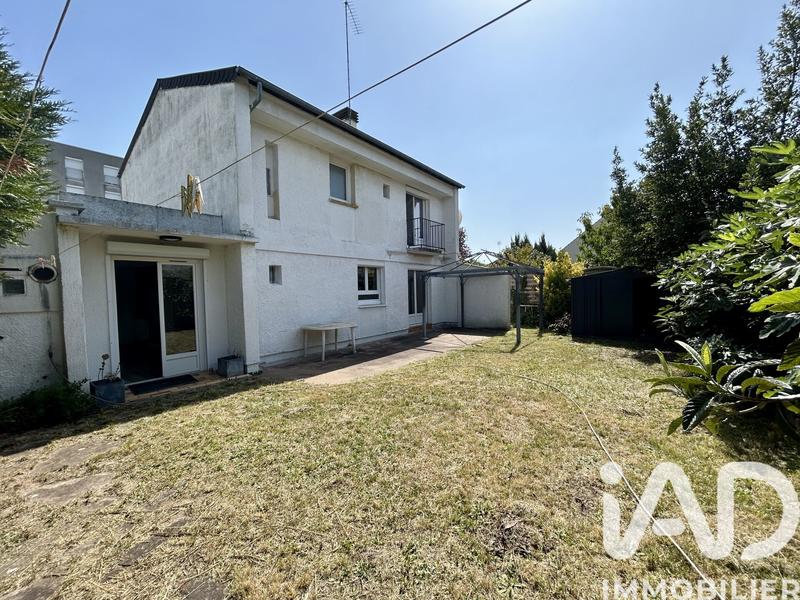 Maison - 96 m² - 4 pièces