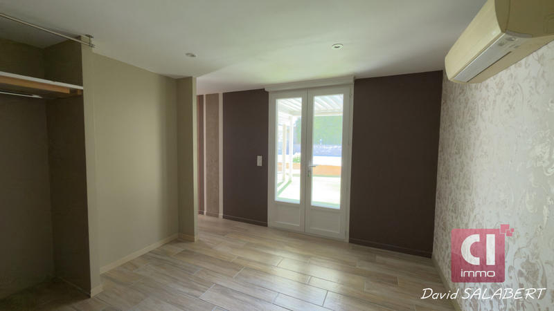 Maison - 163 m² - 6 pièces