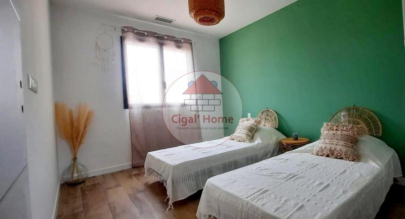 Maison - 105 m² - 4 pièces