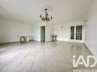 Appartement - 80 m² - 3 pièces