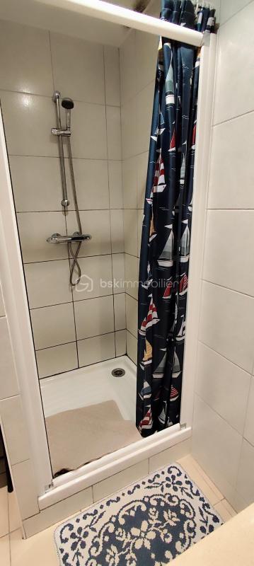 Maison - 182 m² - 6 pièces