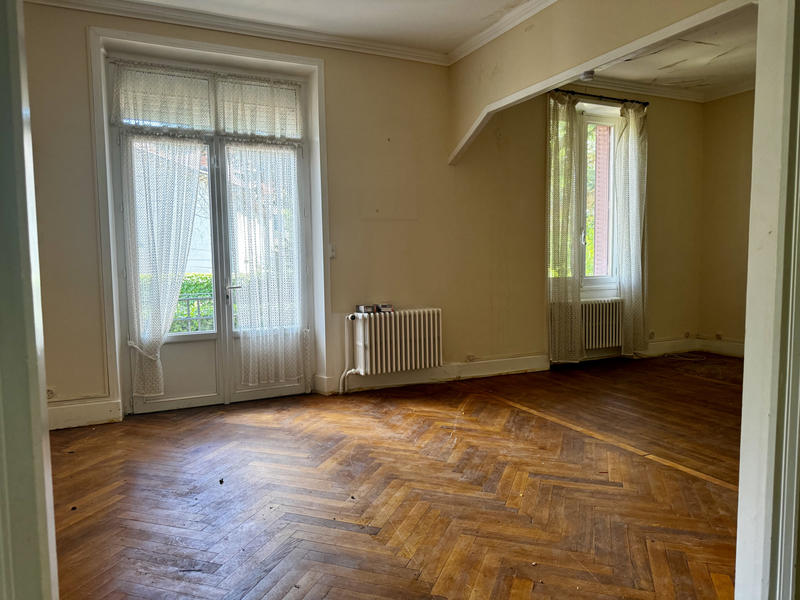 Maison - 178 m² - 7 pièces