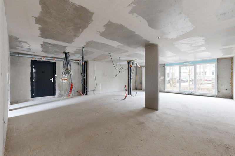 Local commercial - 90 m² - 2 pièces