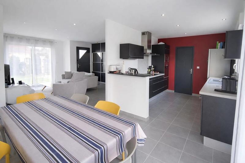 Maison - 100 m² - 4 pièces