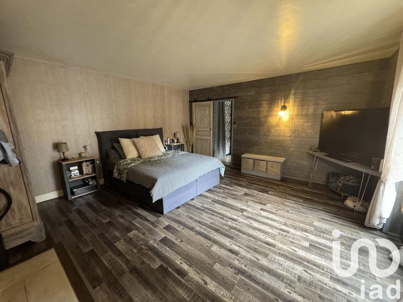 Maison - 272 m² - 6 pièces