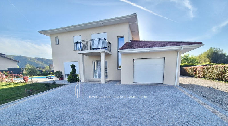 Villa - 146 m² - 5 pièces