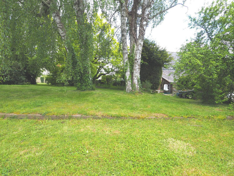 Maison - 248 m² - 8 pièces