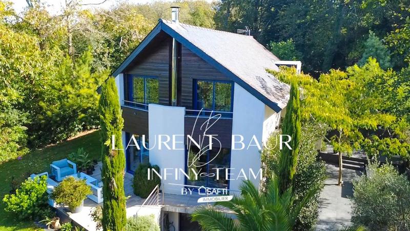 Maison - 170 m² - 7 pièces