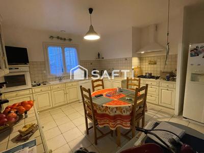 Maison - 170 m² - 5 pièces