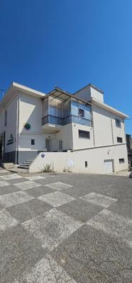 Immeuble - 230 m² - 3 pièces