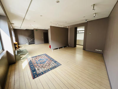 Immeuble - 305 m² - 9 pièces