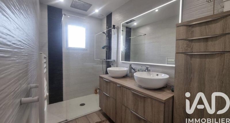 Maison - 156 m² - 7 pièces