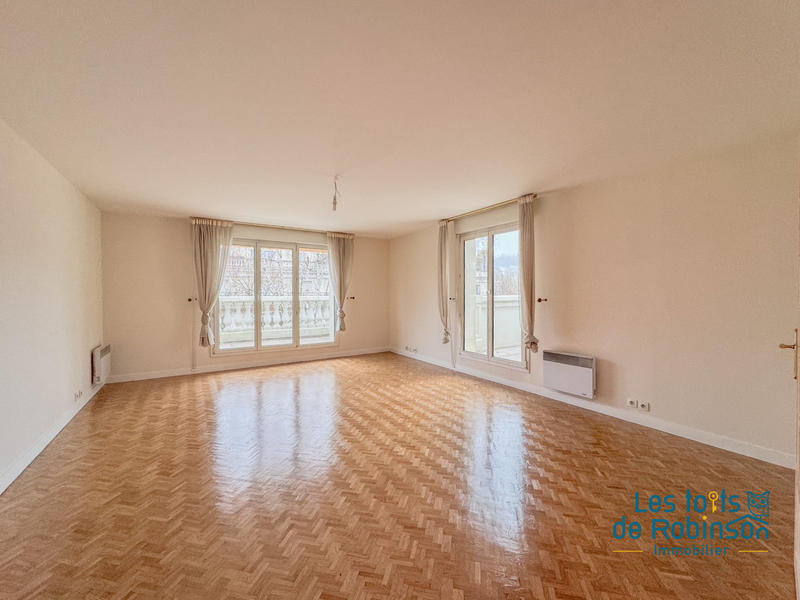 Appartement - 99 m² - 4 pièces