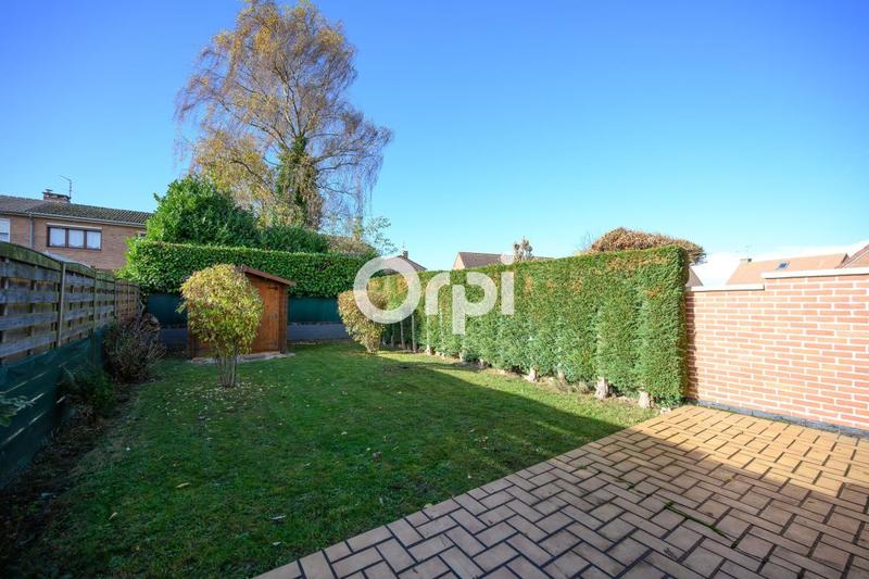 Maison - 93 m² - 4 pièces