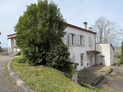 Maison - 550 m² - 20 pièces