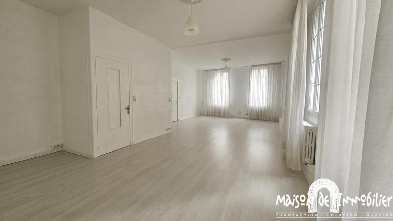 Appartement - 192 m² - 6 pièces