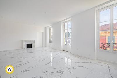 Appartement - 89 m² - 3 pièces