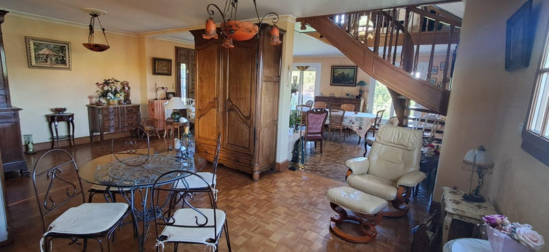 Maison - 150 m² - 6 pièces